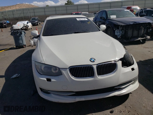 2013 BMW 3 Series 328i with VIN WBAKE3C59DE771405, listed as a Copart auction lot 76875194 with 131,639 mi miles and Salvage Title. Bid and sale history available at DreamBid. Image 5.