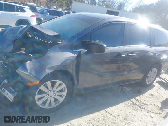 2021 Honda Odyssey LX с VIN 5FNRL6H26MB002074, выставлен на аукционе IAAI как лот 41155572 с пробегом Не указан миль и . История ставок и продаж доступна на DreamBid. Изображение 15.
