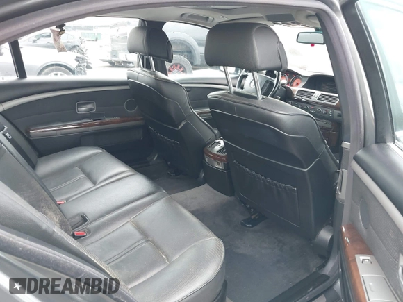 2005 BMW 7 Series 745Li with VIN WBAGN63595DS56807, listed as a IAAI auction lot 42018921 with 128,230 mi miles and . Bid and sale history available at carsss.com. Image 8.