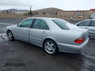 2002 Mercedes-Benz E 320 with VIN WDBJF70J22B488779, listed as a IAAI auction lot 41562240 with 209,590 mi miles and . Bid and sale history available at DreamBid. Image 3.