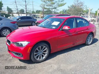 2017 BMW 3 Series 320i xDrive с VIN WBA8A3C33HK693053, выставлен на аукционе IAAI как лот 42820158 с пробегом 65 592 миль миль и . История ставок и продаж доступна на DreamBid. Изображение 2.