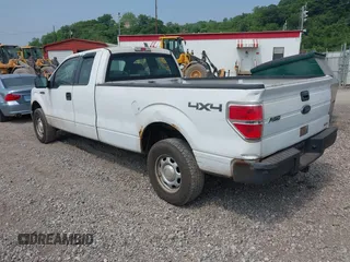 2014 Ford F-150 XL z VIN 1FTFX1EF6EKF63316, wystawiony jako IAAI lot #42405758 z przebiegiem 107 127 mil mil oraz . Historia ofert i sprzedaży dostępna na DreamBid. Obrazek 3.