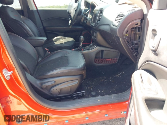 2019 Jeep Compass Trailhawk с VIN 3C4NJDDB1KT793885, выставлен на аукционе IAAI как лот 42572720 с пробегом 41 506 миль миль и . История ставок и продаж доступна на DreamBid. Изображение 5.