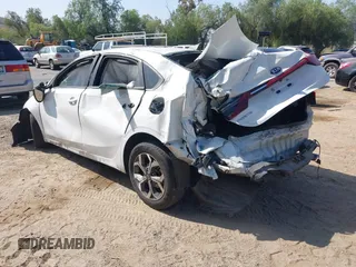 2021 Kia Forte LXS with VIN 3KPF24AD9ME391224, listed as a IAAI auction lot 42649114 with Not provided miles and . Bid and sale history available at DreamBid. Image 3.
