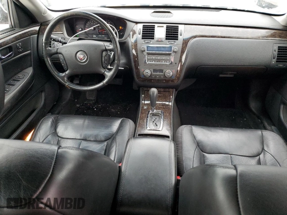 2008 Cadillac DTS 1SC z VIN 1G6KD57Y48U196389, wystawiony jako Copart lot #45247625 z przebiegiem 141 407 mil mil oraz Szkoda całkowita • Salvage title. Historia ofert i sprzedaży dostępna na DreamBid. Obrazek 8.