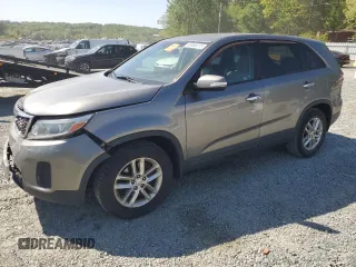 2014 Kia Sorento LX с VIN 5XYKT3A63EG527794, выставлен на аукционе Copart как лот 53666315 с пробегом 231 512 миль миль и Списание • Salvage title. История ставок и продаж доступна на DreamBid. Изображение 1.