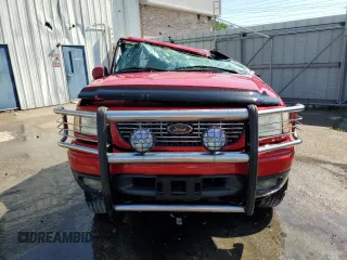 2001 Ford F-150 XL z VIN 2FTRF18W21CA50638, wystawiony jako Copart lot #53474355 z przebiegiem Nie podano mil oraz Nie do naprawy • Non repairable. Historia ofert i sprzedaży dostępna na DreamBid. Obrazek 5.