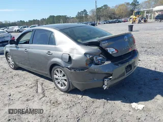 2005 Toyota Avalon XL with VIN 4T1BK36B25U028603, listed as a IAAI auction lot 41832427 with 154,495 mi miles and . Bid and sale history available at DreamBid. Image 3.