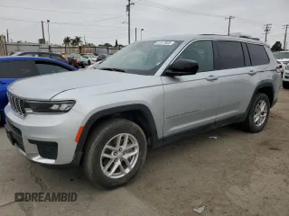2023 Jeep Grand Cherokee Laredo z VIN 1C4RJKAG7P8894537, wystawiony jako Copart lot #61577925 z przebiegiem 46 268 mil mil oraz Szkoda całkowita • Salvage title. Historia ofert i sprzedaży dostępna na DreamBid. Obrazek 1.