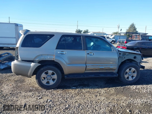 2006 Toyota 4Runner SR5 z VIN JTEBU14R660081036, wystawiony jako IAAI lot #41390193 z przebiegiem 242 999 mil mil oraz . Historia ofert i sprzedaży dostępna na DreamBid. Obrazek 14.