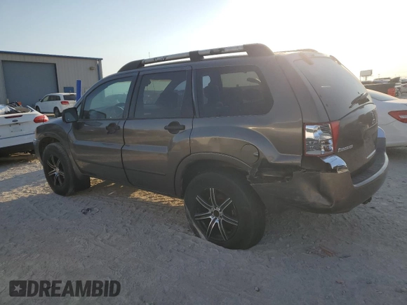 2004 Mitsubishi Endeavor LS with VIN 4A4MM21SX4E071998, listed as a Copart auction lot 75192444 with 215,916 mi miles and Salvage Title. Bid and sale history available at carsss.com. Image 2.