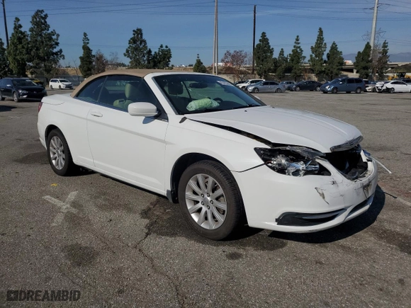 2012 Chrysler 200 Touring with VIN 1C3BCBEB2CN126541, listed as a Copart auction lot 45423645 with NaN miles and Salvage Title. Bid and sale history available at carsss.com. Image 4.