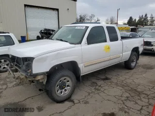 2006 Chevrolet Silverado 1500 LT1 with VIN 2GCEK19V761286897, listed as a Copart auction lot 86743244 with 173,843 mi miles and Salvage Title. Bid and sale history available at carsss.com. Image 1.