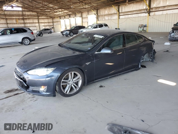 2016 Tesla Model S 70 with VIN 5YJSA1E15GF131448, listed as a Copart auction lot 57100245 with 84,503 mi miles and Clean title. Bid and sale history available at DreamBid. Image 1.