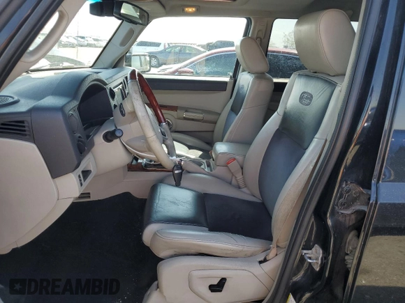 2008 Jeep Commander Overland с VIN 1J8HG68268C159809, выставлен на аукционе Copart как лот 63460985 с пробегом 166 631 миль миль и Списание • Salvage title. История ставок и продаж доступна на DreamBid. Изображение 7.