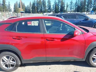 2021 Hyundai Kona SE z VIN KM8K1CAA8MU685132, wystawiony jako IAAI lot #42063844 z przebiegiem 15 519 mil mil oraz . Historia ofert i sprzedaży dostępna na DreamBid. Obrazek 13.