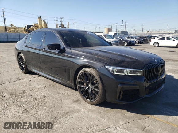 2022 BMW 7 Series 740i with VIN WBA7T2C06NCH32653, listed as a Copart auction lot 66088223 with 45,438 mi miles. Bid and sale history available at carsss.com. Image 4.