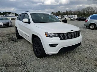 2018 Jeep Grand Cherokee Altitude with VIN 1C4RJEAG4JC433687, listed as a Copart auction lot 47780795 with 151,738 mi miles and Salvage Title. Bid and sale history available at carsss.com. Image 11.