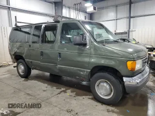 2005 Ford Econoline Passenger XL with VIN 1FBNE31L75HB26371, listed as a Copart auction lot 53566155 with 219,769 mi miles and Clean Title. Bid and sale history available at carsss.com. Image 4.