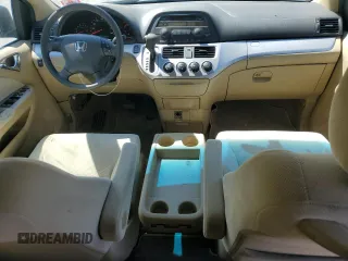 2010 Honda Odyssey LX с VIN 5FNRL3H22AB062671, выставлен на аукционе Copart как лот 57466735 с пробегом 193 274 миль миль и Списание • Salvage title. История ставок и продаж доступна на DreamBid. Изображение 8.