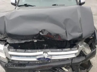 2015 Ford Expedition Max Platinum z VIN 1FMJK1MT4FEF31928, wystawiony jako Copart lot #76301634 z przebiegiem 193 529 mil mil oraz Szkoda całkowita • Salvage title. Historia ofert i sprzedaży dostępna na DreamBid. Obrazek 13.