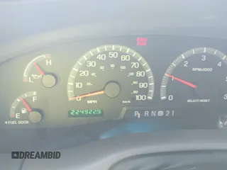 2000 Ford F-150 с VIN 1FTRX07W2YKA58012, выставлен на аукционе IAAI как лот 41783613 с пробегом 224 922 миль миль и . История ставок и продаж доступна на DreamBid. Изображение 7.