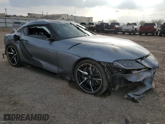 2021 Toyota GR Supra 3.0 with VIN WZ1DB0C00MW045841, listed as a Copart auction lot 47755165 with 0 mi miles and Salvage Title. Bid and sale history available at carsss.com. Image 4.