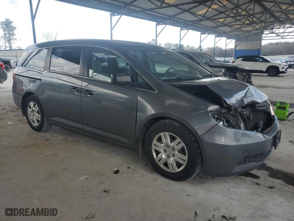 2012 Honda Odyssey LX with VIN 5FNRL5H27CB114813, listed as a Copart auction lot 48942345 with 204,061 mi miles and Salvage Title. Bid and sale history available at carsss.com. Image 4.