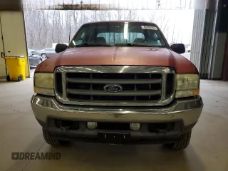 2003 Ford F-250 XL z VIN 1FTNW21L13EB65006, wystawiony jako Copart lot #46808255 z przebiegiem 290 841 mil mil oraz Czysty tytuł • Clean title. Historia ofert i sprzedaży dostępna na DreamBid. Obrazek 5.