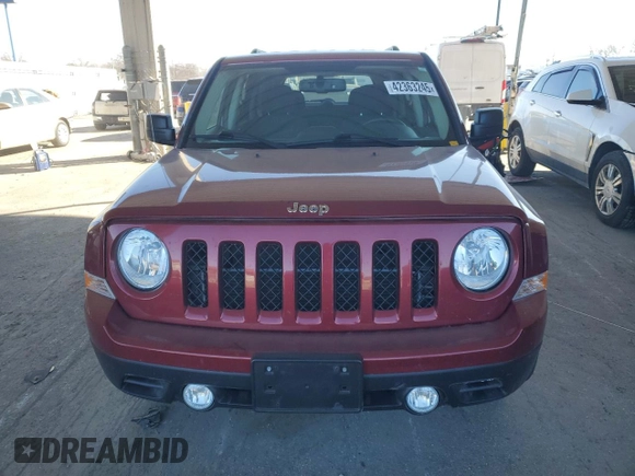2014 Jeep Patriot Latitude with VIN 1C4NJPFB9ED827905, listed as a Copart auction lot 42363245 with 71,255 mi miles and Salvage Title. Bid and sale history available at carsss.com. Image 5.