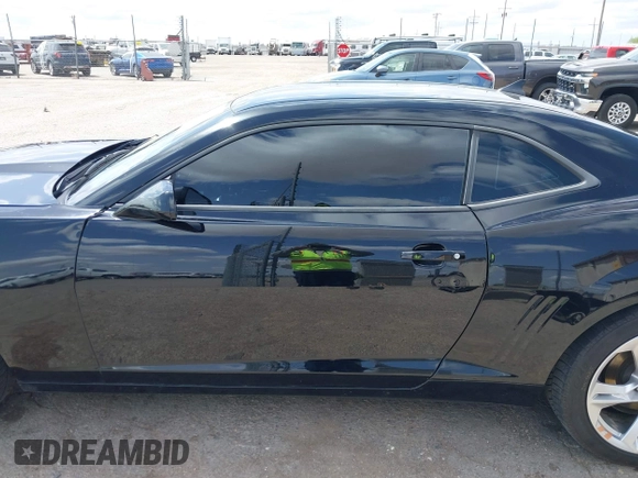 2011 Chevrolet Camaro 1LT z VIN 2G1FB1ED2B9164874, wystawiony jako IAAI lot #41955019 z przebiegiem 165 552 mil mil oraz . Historia ofert i sprzedaży dostępna na DreamBid. Obrazek 15.
