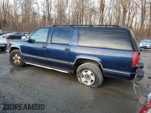 1997 Chevrolet Suburban with VIN 3GNFK16R6VG120489, listed as a Copart auction lot 44324705 with 218,764 mi miles and Salvage Title. Bid and sale history available at carsss.com. Image 2.