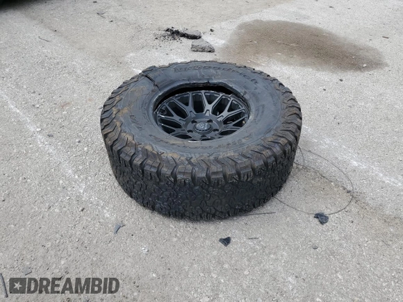 2023 Jeep Wrangler Sport S z VIN 1C4HJXDN7PW681537, wystawiony jako Copart lot #63458155 z przebiegiem 18 602 mil mil oraz Szkoda całkowita • Salvage title. Historia ofert i sprzedaży dostępna na DreamBid. Obrazek 13.