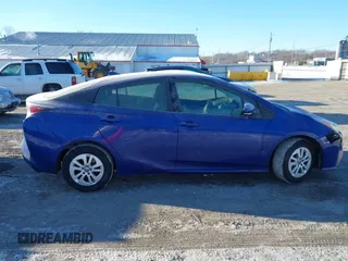 2018 Toyota Prius Two with VIN JTDKBRFU4J3597557, listed as a IAAI auction lot 41628706 with 141,555 mi miles. Bid and sale history available at carsss.com. Image 13.