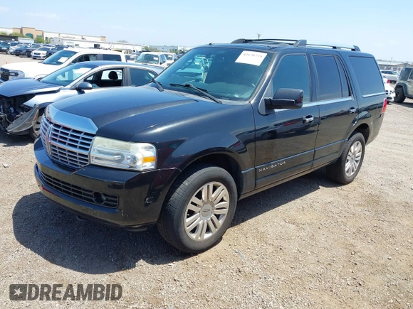 2011 Lincoln Navigator z VIN 5LMJJ2H57BEJ00298, wystawiony jako IAAI lot #42170739 z przebiegiem 175 692 mil mil oraz . Historia ofert i sprzedaży dostępna na DreamBid. Obrazek 18.