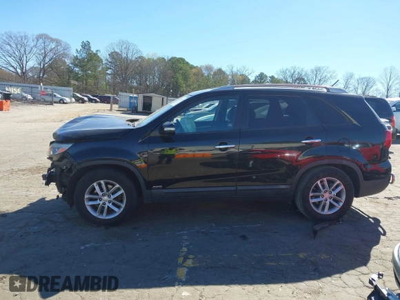 2014 Kia Sorento LX with VIN 5XYKTCA66EG483726, listed as a IAAI auction lot 41829970 with 102,294 mi miles and . Bid and sale history available at carsss.com. Image 14.