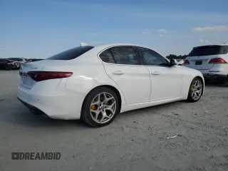 2018 Alfa Romeo Giulia Ti Sport with VIN ZARFAECN4J7579892, listed as a Copart auction lot 61759515 with 116,228 mi miles and Clean title. Bid and sale history available at DreamBid. Image 3.