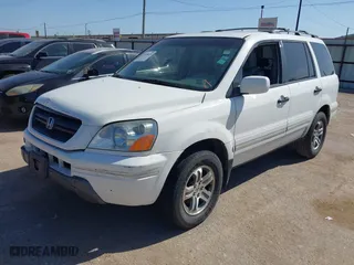 2004 Honda Pilot EX with VIN 5FNYF186X4B010171, listed as a IAAI auction lot 41999030 with 276,311 mi miles. Bid and sale history available at carsss.com. Image 2.