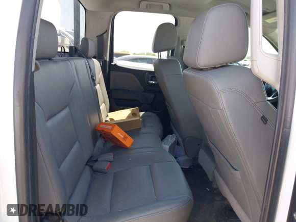2018 Chevrolet Silverado 1500 Work Truck with VIN 1GCRCNEH9JZ308615, listed as a IAAI auction lot 41852122 with 165,799 mi miles. Bid and sale history available at carsss.com. Image 8.