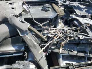 2024 BMW 7 Series 760i xDrive z VIN WBA33EJ04RCR14387, wystawiony jako Copart lot #54199154 z przebiegiem Nie podano mil oraz Szkoda całkowita • Salvage title. Historia ofert i sprzedaży dostępna na DreamBid. Obrazek 9.