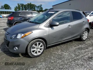 2013 Mazda 2 Touring z VIN JM1DE1LY6D0160383, wystawiony jako Copart lot #56629975 z przebiegiem 49 881 mil mil oraz Czysty tytuł • Clean title. Historia ofert i sprzedaży dostępna na DreamBid. Obrazek 1.