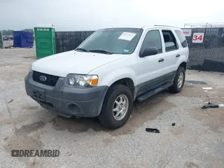 2005 Ford Escape XLS Value with VIN 1FMYU92Z05KB22565, listed as a IAAI auction lot 42277844 with 170,665 mi miles and . Bid and sale history available at DreamBid. Image 2.