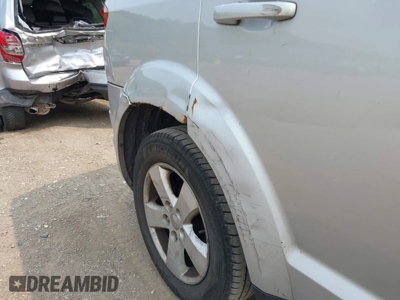 2013 Dodge Journey SE с VIN 3C4PDCABXDT561562, выставлен на аукционе IAAI как лот 42416783 с пробегом 159 778 миль миль и . История ставок и продаж доступна на DreamBid. Изображение 6.