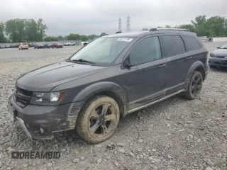 2018 Dodge Journey Crossroad z VIN 3C4PDDGG6JT387266, wystawiony jako Copart lot #58721795 z przebiegiem 122 002 mil mil oraz Szkoda całkowita • Salvage title. Historia ofert i sprzedaży dostępna na DreamBid. Obrazek 1.