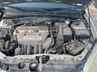 2004 Acura RSX z VIN JH4DC54874S003217, wystawiony jako Copart lot #51871005 z przebiegiem 133 903 mil mil oraz Czysty tytuł • Clean title. Historia ofert i sprzedaży dostępna na DreamBid. Obrazek 7.