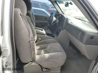 2004 Chevrolet Tahoe LS with VIN 1GNEK13Z34J196281, listed as a Copart auction lot 48482075 with 231,013 mi miles and Salvage Title. Bid and sale history available at carsss.com. Image 7.