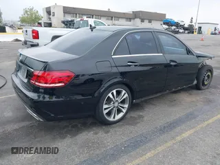 2014 Mercedes-Benz E 350 Sport with VIN WDDHF5KB3EA836535, listed as a IAAI auction lot 42087698 with 98,305 mi miles and . Bid and sale history available at DreamBid. Image 4.