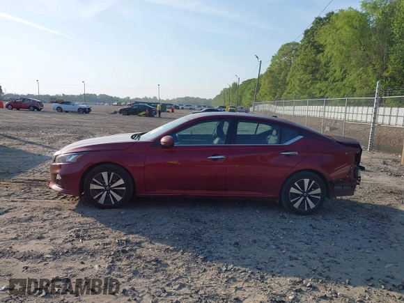 2021 Nissan Altima SV with VIN 1N4BL4DV9MN342736, listed as a IAAI auction lot 42046321 with 81,937 mi miles and . Bid and sale history available at DreamBid. Image 15.