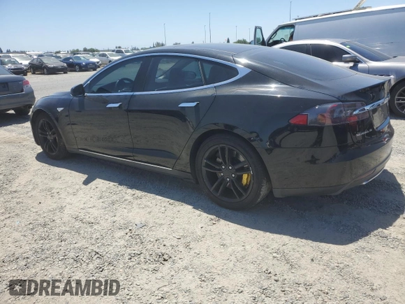 2013 Tesla Model S Performance с VIN 5YJSA1DP8DFP13075, выставлен на аукционе Copart как лот 59575955 с пробегом 106 169 миль миль и Чистый • Clean title. История ставок и продаж доступна на DreamBid. Изображение 2.