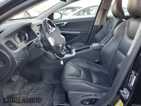 2018 Volvo V60 Dynamic with VIN YV140MSL6J2412231, listed as a Copart auction lot 73407033 with 42,397 mi miles and . Bid and sale history available at DreamBid. Image 7.